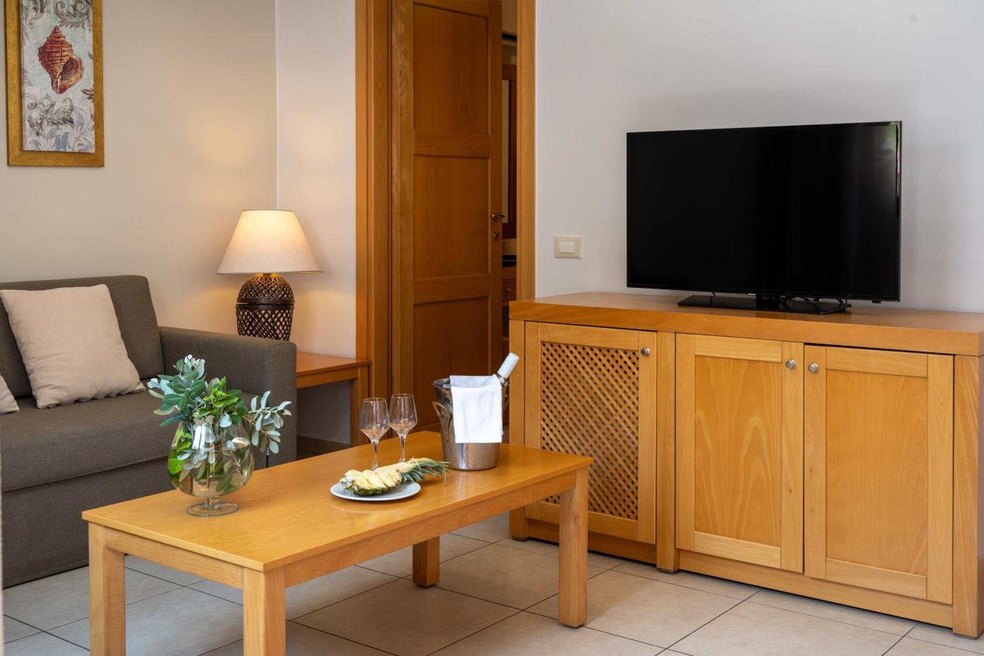 Miramare Resort & Spa Agios Nikolaos  Phòng bức ảnh