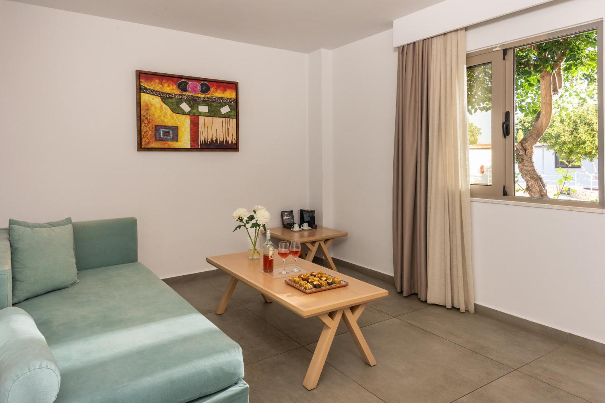 Miramare Resort & Spa Agios Nikolaos  Phòng bức ảnh